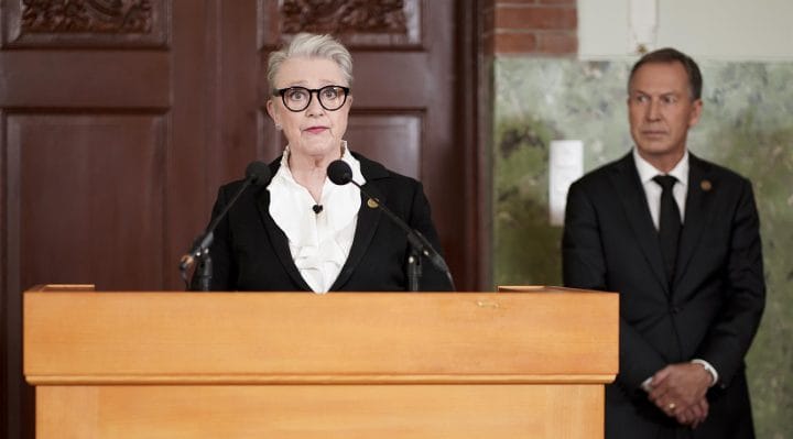 Berit Reiss-Andersen, presidenta del comité noruego, anuncia el Nobel de la Paz. EFE/EPA/HEIKO JUNGE NORWAY OUT