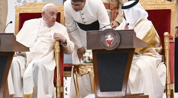 El papa: No nos dejemos engañar por el populismo ni sigamos a falsos mesías
