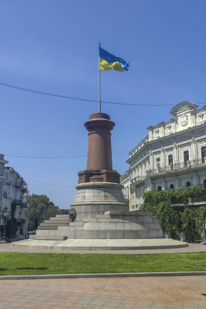 El acoso a Odesa refuerza la identidad ucraniana y la memoria colectiva de sus habitantes