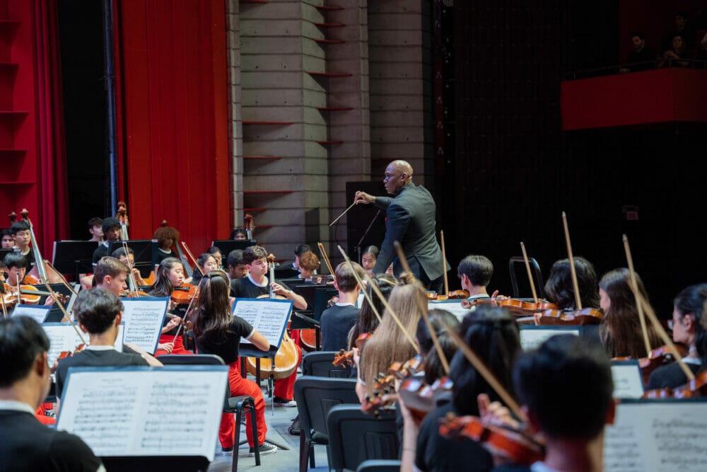 Orquesta Juvenil del Carnegie Hall, NY02, se presenta con rotundo éxito