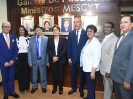 MESCYT inaugura galería de ex ministros