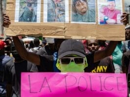 Haitianos protestan por asesinato de policías