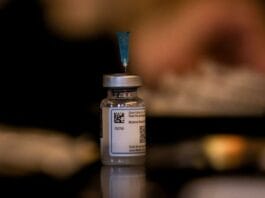 Moderna: vacuna combinada contra gripe y COVID es más efectiva