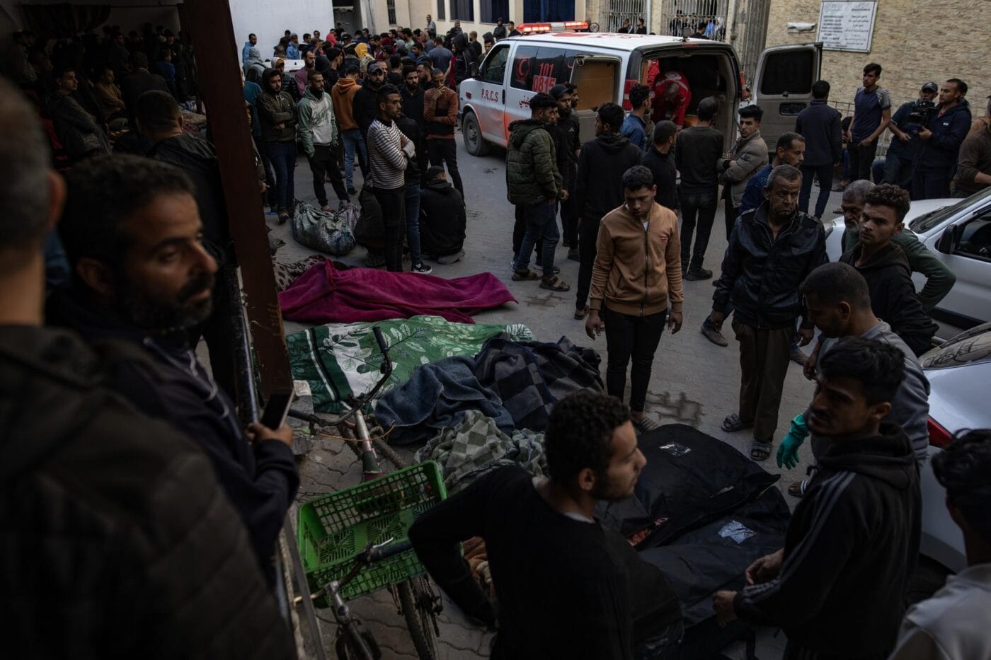 Más de 400 muertos y 500 heridos por los bombardeos de Israel sobre Gaza